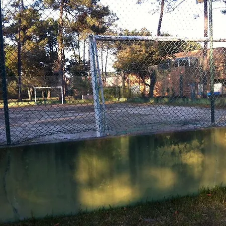 Barca Golf House エシュポゼンデ